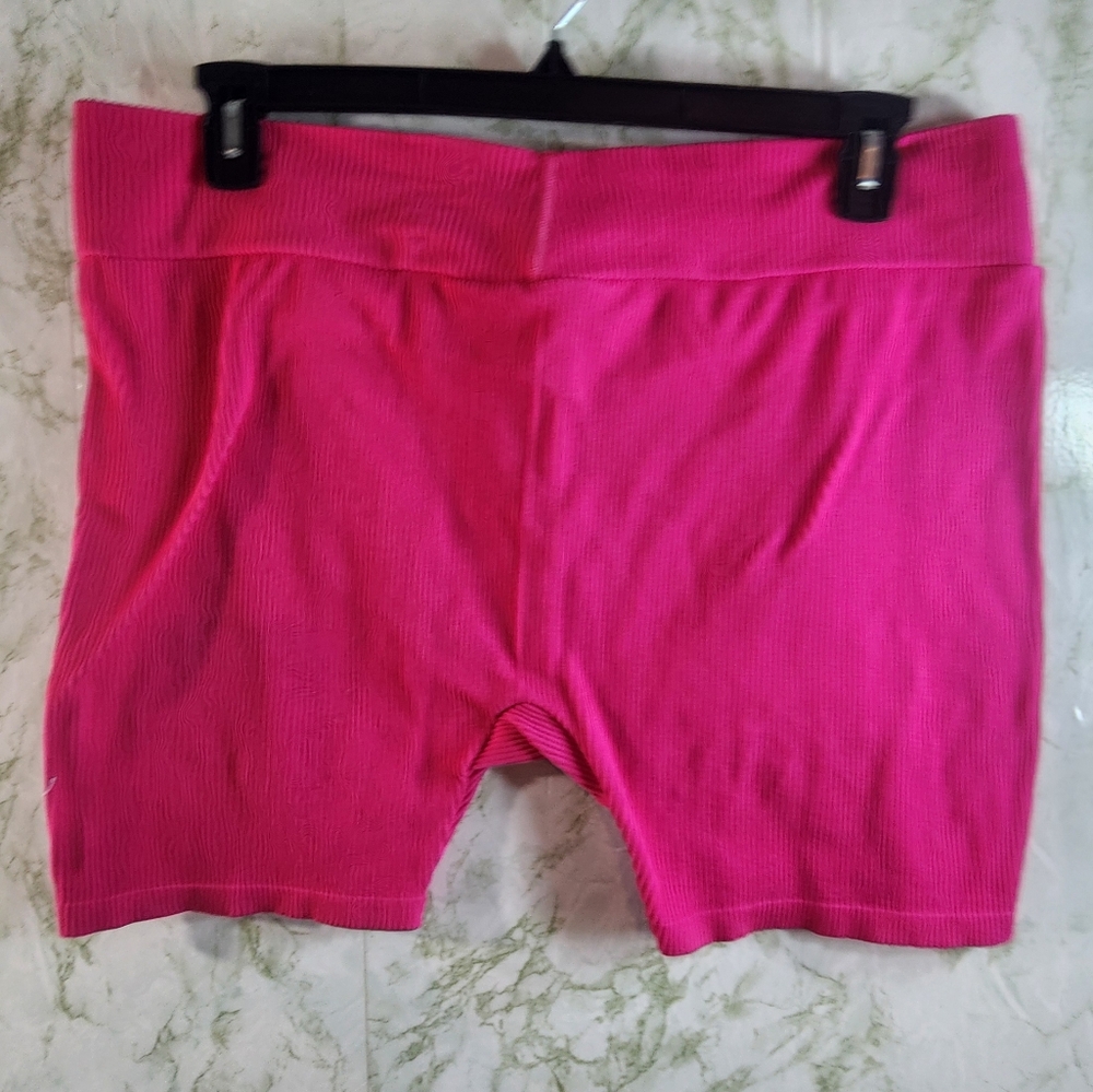 rue + Pink Ribbed Knit Shorts - Picture 5 of 8